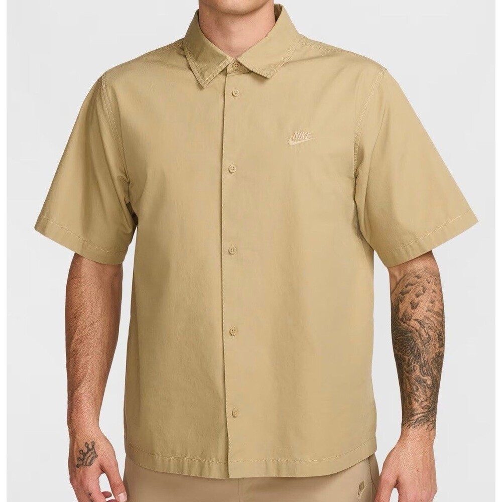 Nike Club Short-Sleeve Button-Down Shirt Size XL Parachute Beige New With Tags